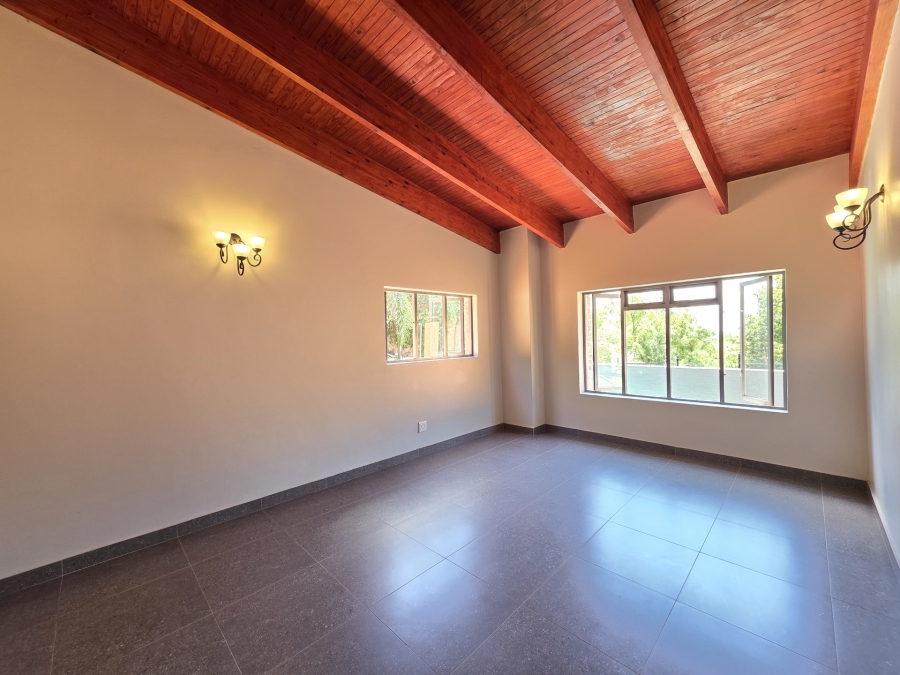 4 Bedroom Property for Sale in Waterkloof Park Gauteng