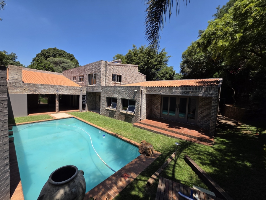 4 Bedroom Property for Sale in Waterkloof Park Gauteng