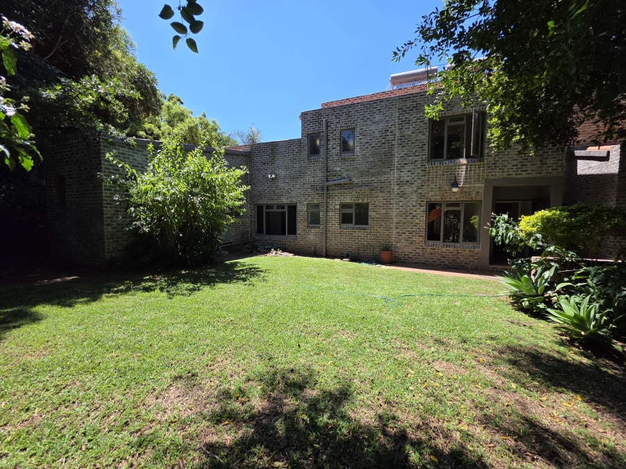 4 Bedroom Property for Sale in Waterkloof Park Gauteng