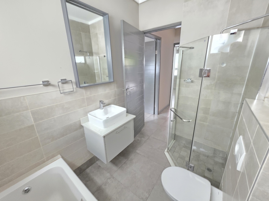 2 Bedroom Property for Sale in Brooklyn Gauteng