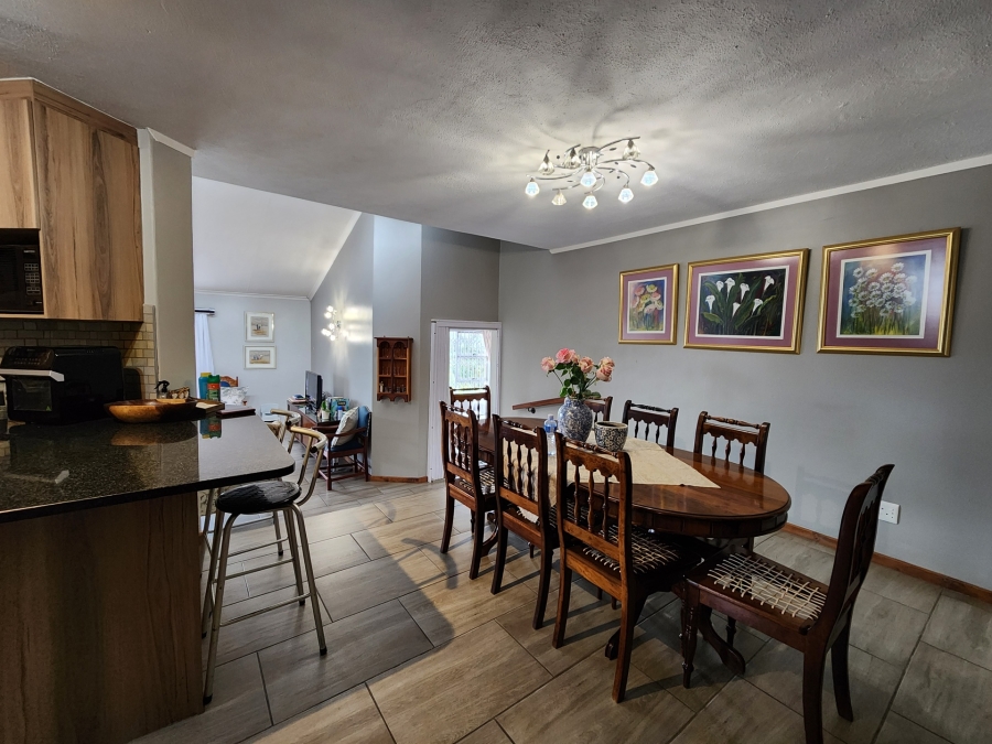 3 Bedroom Property for Sale in La Montagne Gauteng