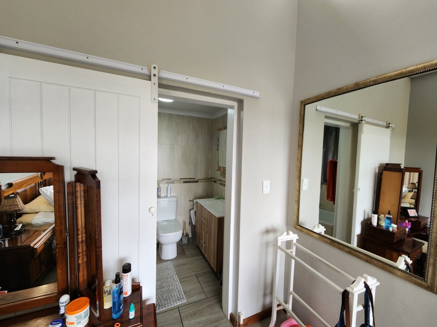 3 Bedroom Property for Sale in La Montagne Gauteng