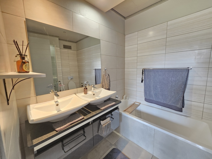 2 Bedroom Property for Sale in Hazelwood Gauteng