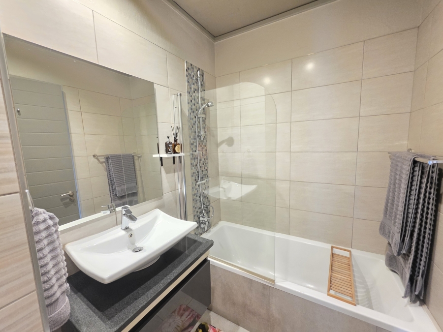 2 Bedroom Property for Sale in Hazelwood Gauteng