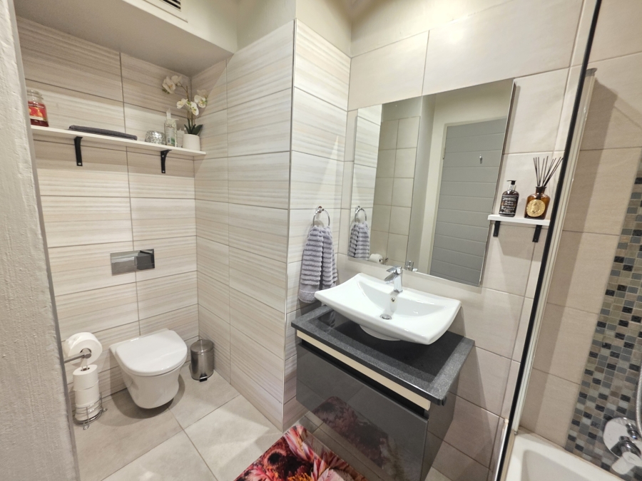 2 Bedroom Property for Sale in Hazelwood Gauteng