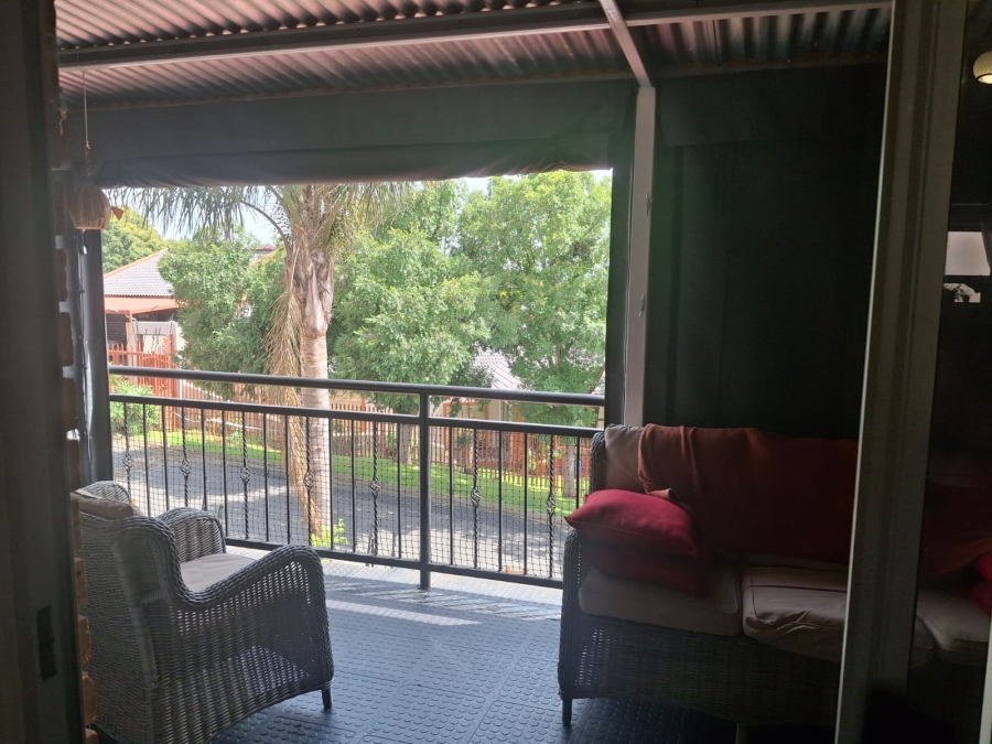 3 Bedroom Property for Sale in Rangeview Gauteng