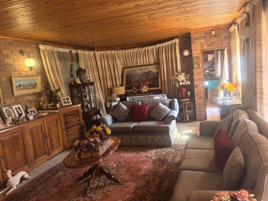 4 Bedroom Property for Sale in Northcliff Gauteng