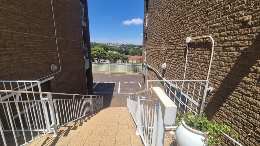 3 Bedroom Property for Sale in Rant En Dal Gauteng