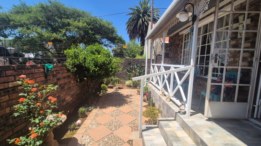 2 Bedroom Property for Sale in Krugersdorp North Gauteng