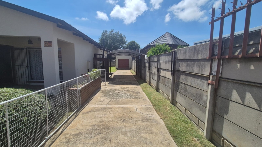 3 Bedroom Property for Sale in Krugersdorp West Gauteng