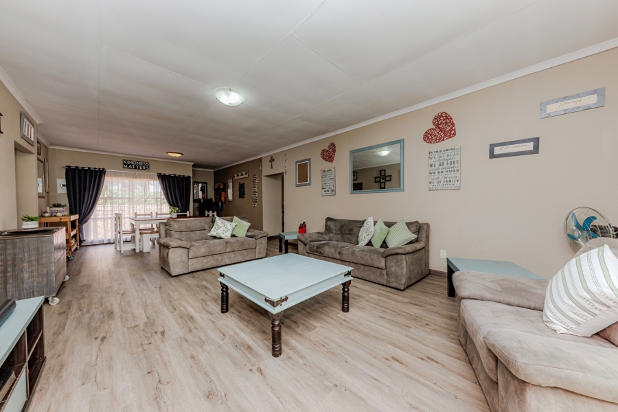 3 Bedroom Property for Sale in Whiteridge Gauteng