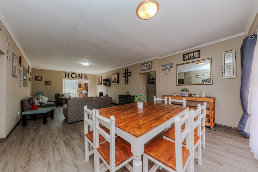 3 Bedroom Property for Sale in Whiteridge Gauteng