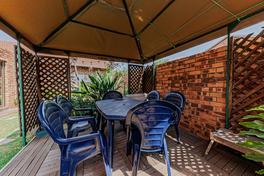 3 Bedroom Property for Sale in Whiteridge Gauteng