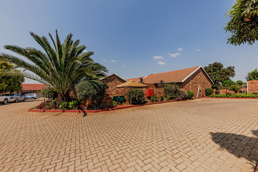 3 Bedroom Property for Sale in Whiteridge Gauteng