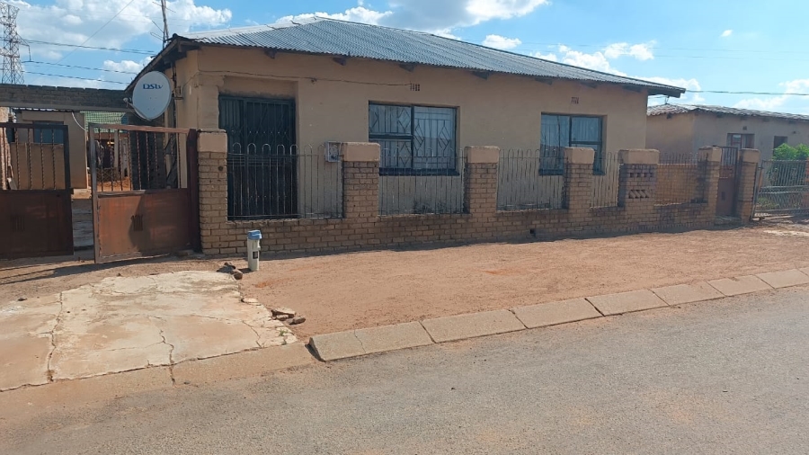 3 Bedroom Property for Sale in Kagiso Gauteng
