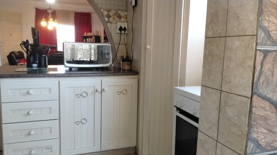 3 Bedroom Property for Sale in Randgate Gauteng