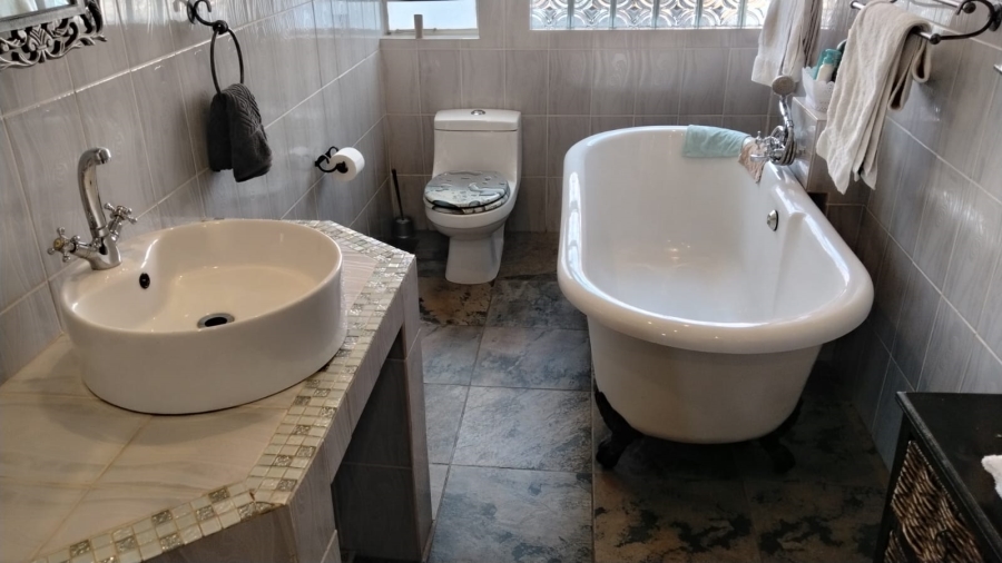 3 Bedroom Property for Sale in Randgate Gauteng