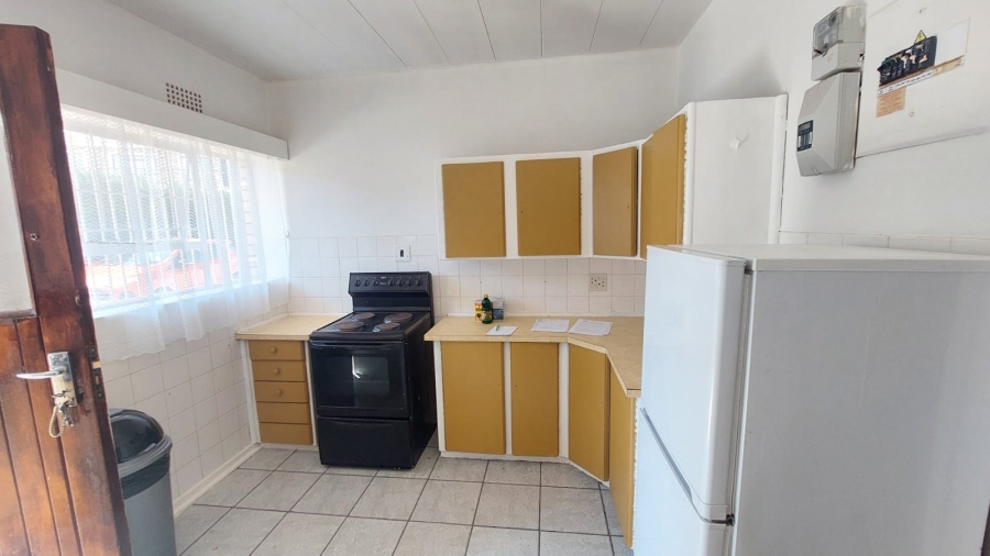 2 Bedroom Property for Sale in Greenhills Gauteng