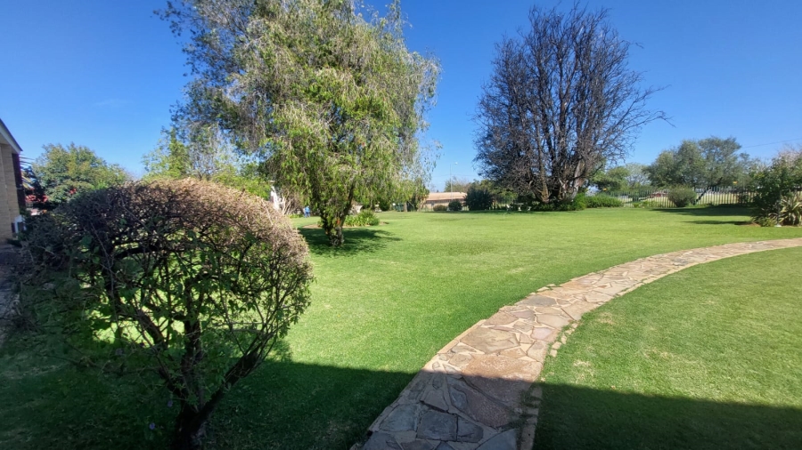 2 Bedroom Property for Sale in Greenhills Gauteng
