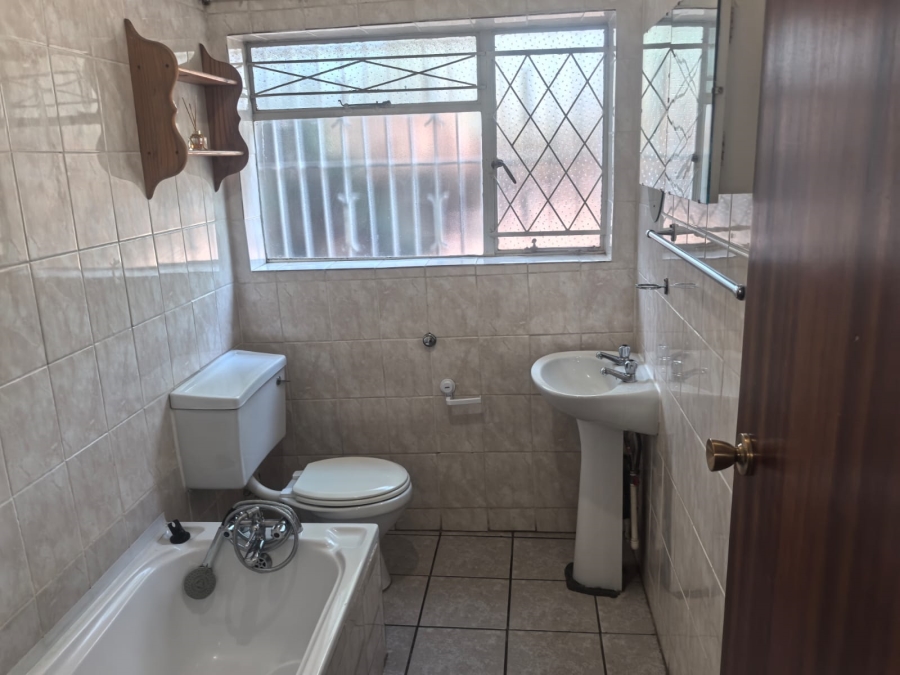 3 Bedroom Property for Sale in Florida Hills Gauteng