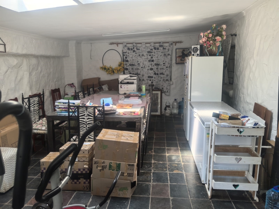 4 Bedroom Property for Sale in Roodepoort North Gauteng