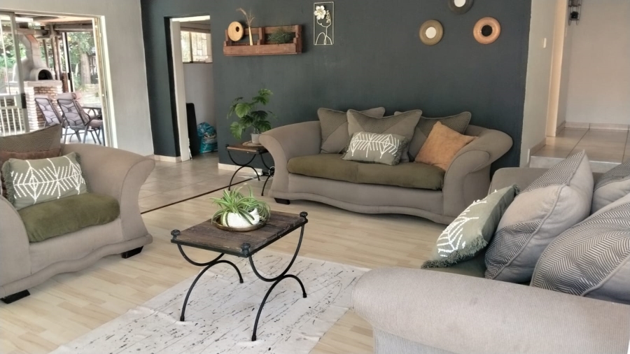 4 Bedroom Property for Sale in Noordheuwel Gauteng