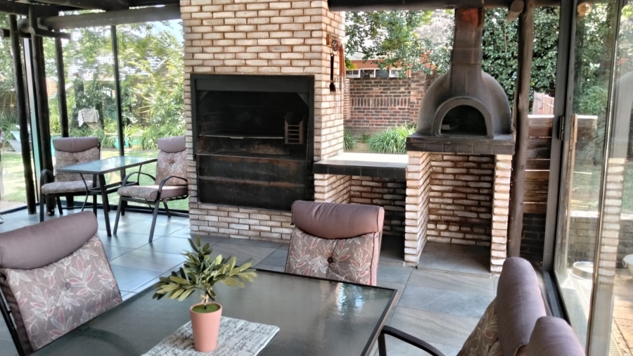 4 Bedroom Property for Sale in Noordheuwel Gauteng