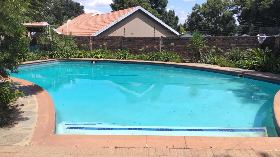 4 Bedroom Property for Sale in Noordheuwel Gauteng