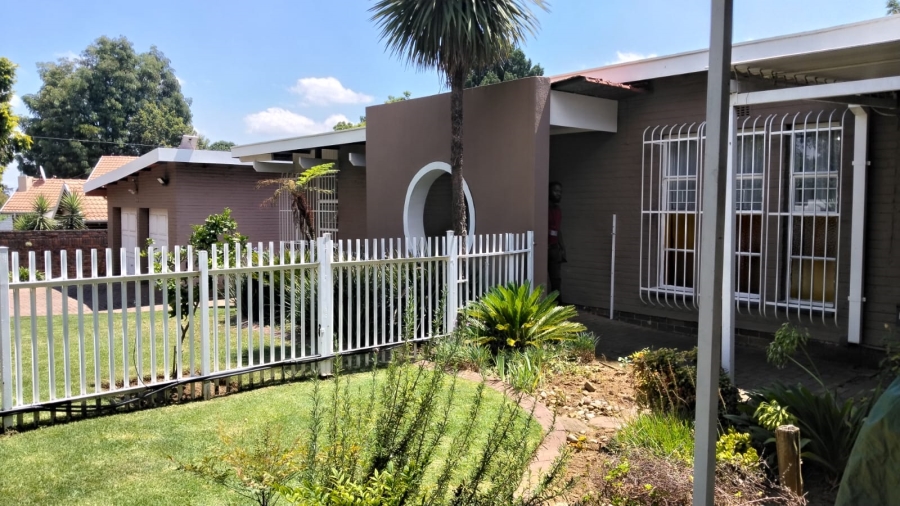 4 Bedroom Property for Sale in Noordheuwel Gauteng