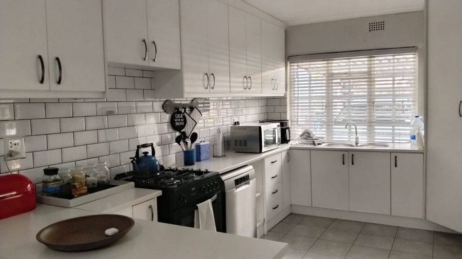 4 Bedroom Property for Sale in Noordheuwel Gauteng