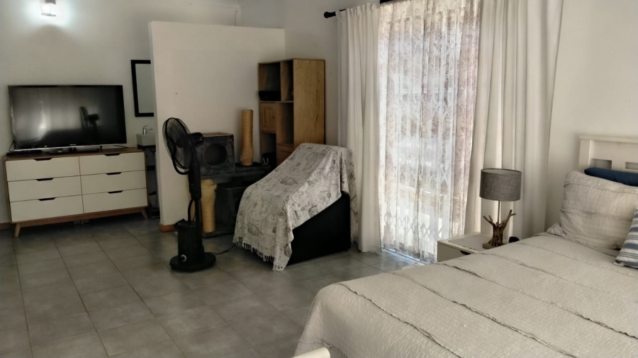 4 Bedroom Property for Sale in Noordheuwel Gauteng