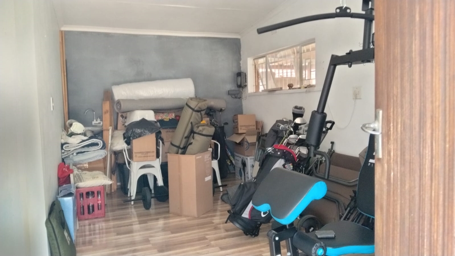 4 Bedroom Property for Sale in Noordheuwel Gauteng