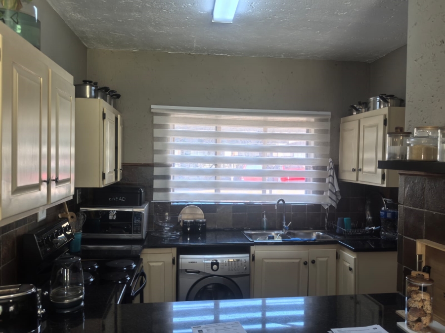 3 Bedroom Property for Sale in Weltevreden Park Gauteng