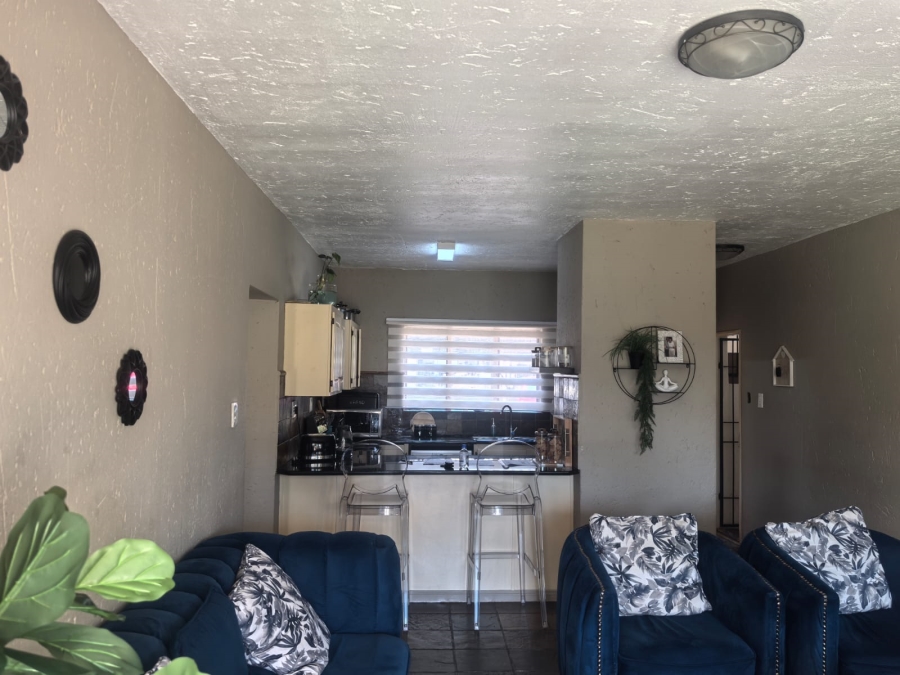 3 Bedroom Property for Sale in Weltevreden Park Gauteng