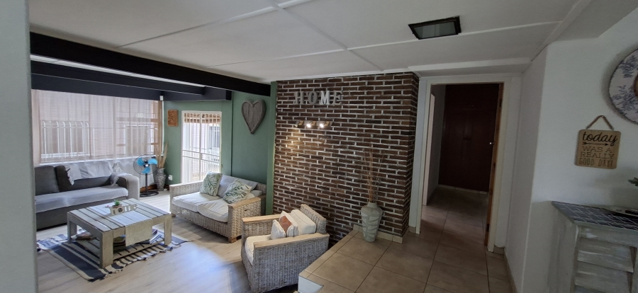 4 Bedroom Property for Sale in Noordheuwel Gauteng