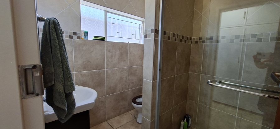 4 Bedroom Property for Sale in Noordheuwel Gauteng