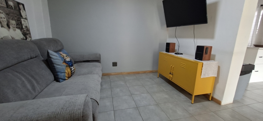 4 Bedroom Property for Sale in Noordheuwel Gauteng