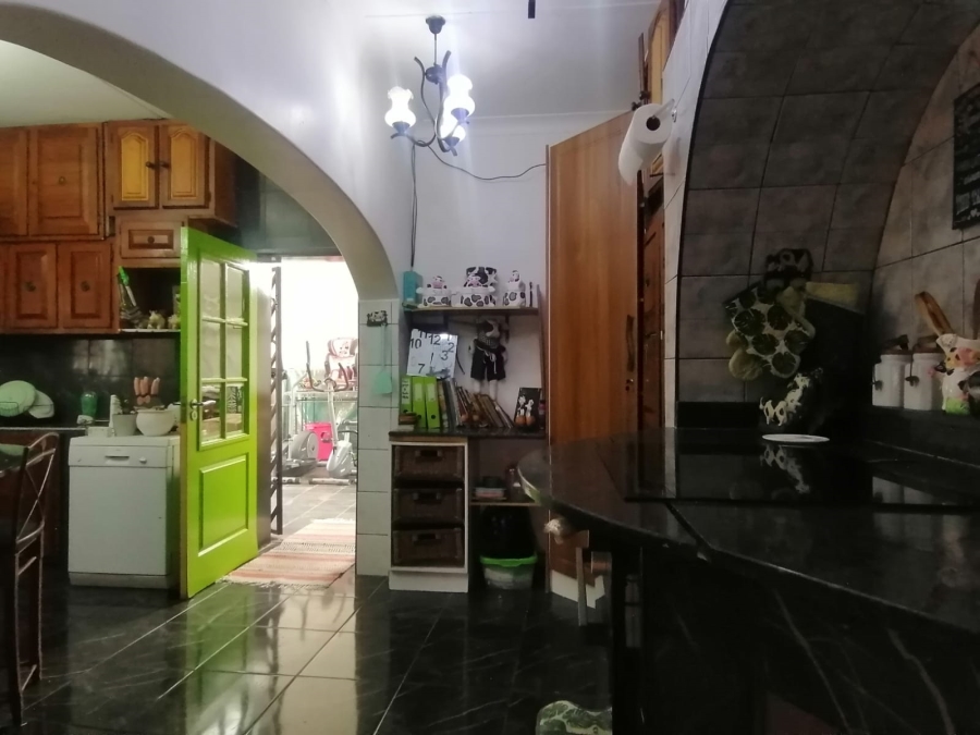 4 Bedroom Property for Sale in Roodepoort North Gauteng