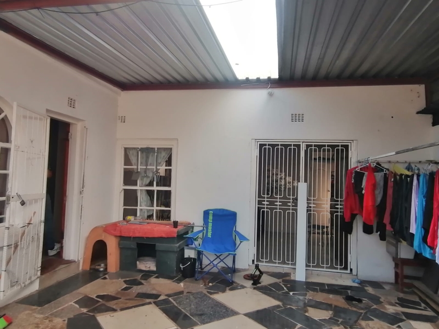 4 Bedroom Property for Sale in Roodepoort North Gauteng