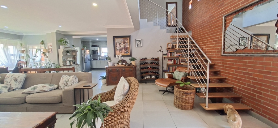 3 Bedroom Property for Sale in Willowbrook Gauteng