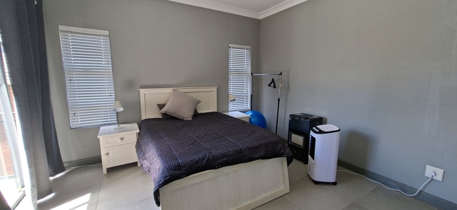 3 Bedroom Property for Sale in Willowbrook Gauteng