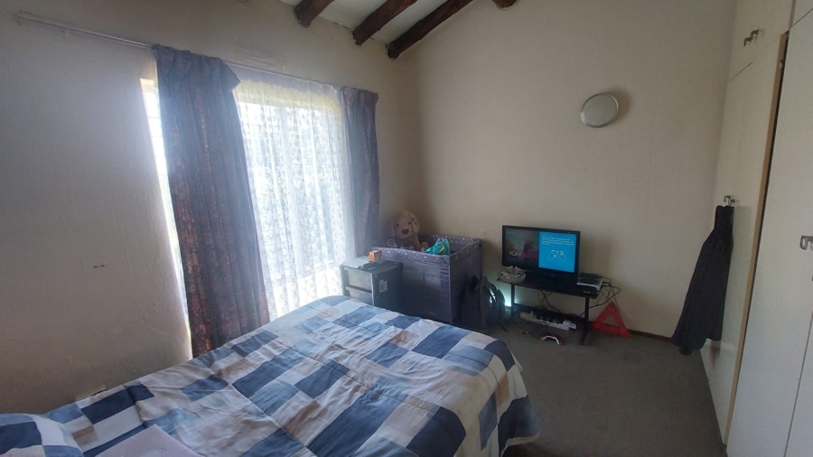 3 Bedroom Property for Sale in Weltevreden Gauteng