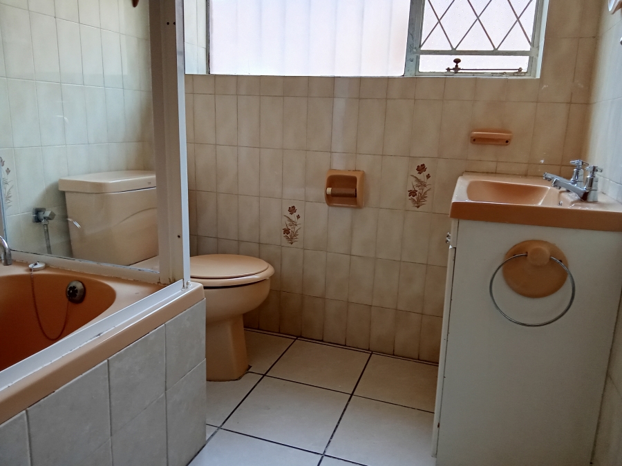 3 Bedroom Property for Sale in Florida Hills Gauteng