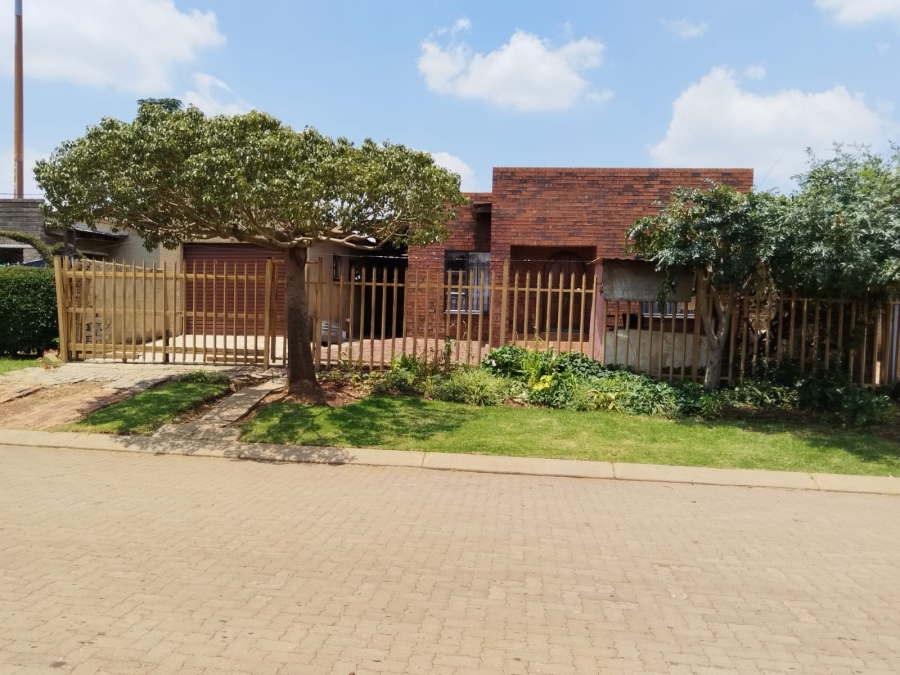 2 Bedroom Property for Sale in Evaton North Gauteng