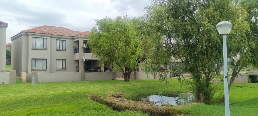 3 Bedroom Property for Sale in Willowbrook Gauteng