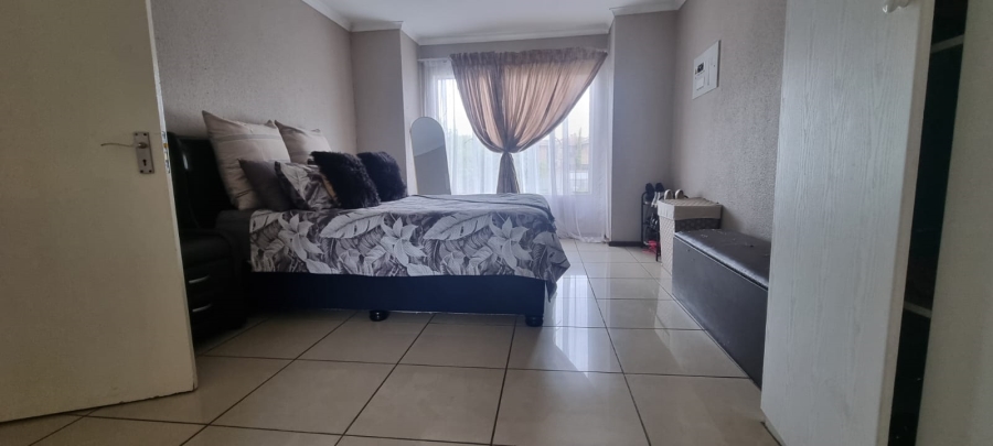 3 Bedroom Property for Sale in Willowbrook Gauteng