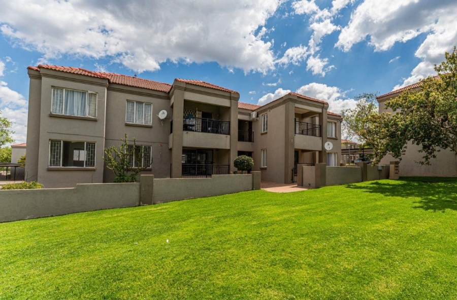 3 Bedroom Property for Sale in Willowbrook Gauteng