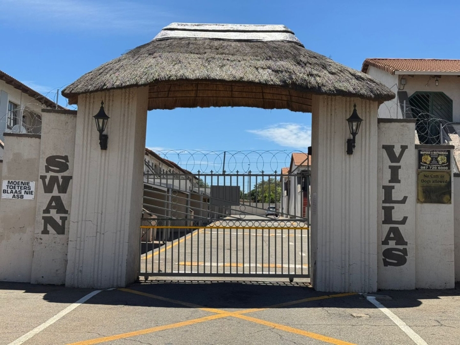 2 Bedroom Property for Sale in Greenhills Gauteng