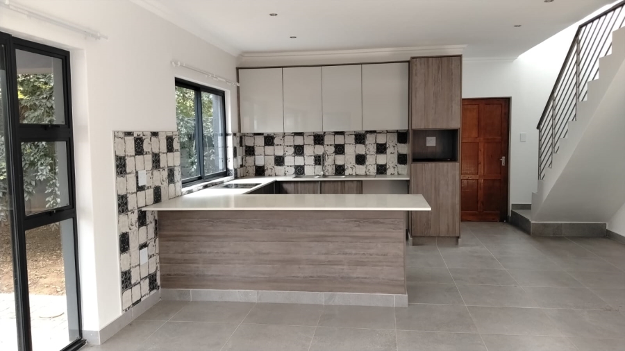 3 Bedroom Property for Sale in Greenhills Gauteng