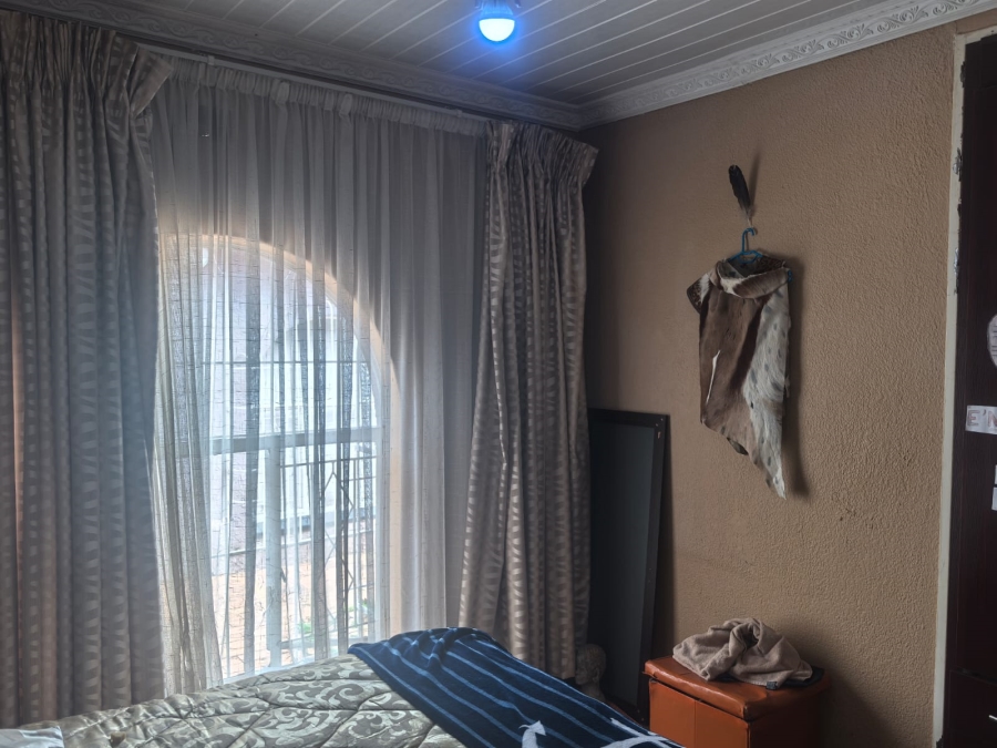 4 Bedroom Property for Sale in Witpoortjie Gauteng